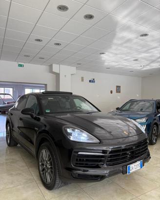 PORSCHE - Cayenne - 3.0 S E-Hybrid