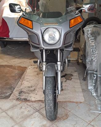 HONDA SILVER WING GL 500
