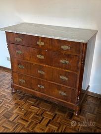 comò con piano di marmo