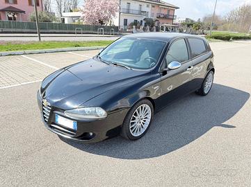 Alfa Romeo 147 1.9 JTD (115 CV) cat 5p. Distinctiv