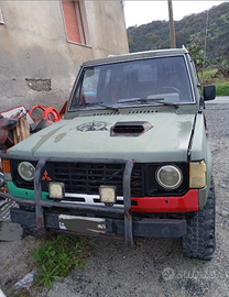 Mitsubishi Pajero l044