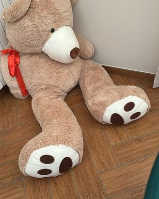 Peluche orso gigante