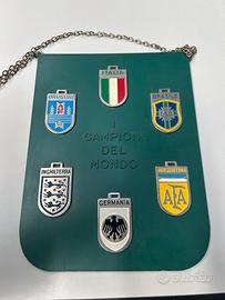 Contenitore i campioni del mondo 6 scudetti met.