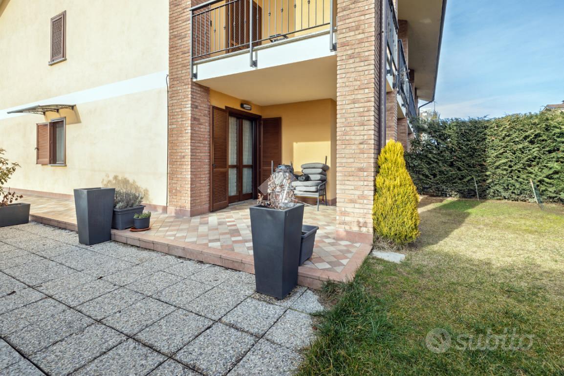 4 LOCALI A RIVA PRESSO CHIERI - Vista 2