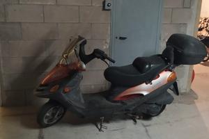 Kymco Dink 150