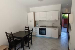 Appartamento di 75 m² con 2 locali e box auto a Mo