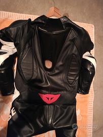 tuta dainese intera in pelle  tg 52