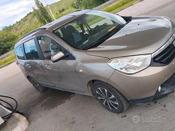 dacia lodgy 1.5 diesel 213mila km 3500€