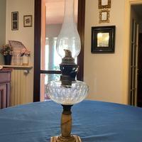 Lume a petrolio fine '800