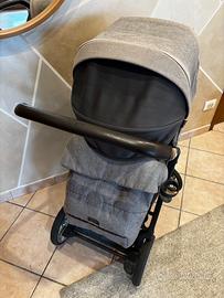 Trio inglesina aptica