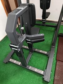 Lat row +chest Press Titanium strategie.