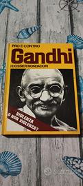 Libro Gandhi Pro e Contro  