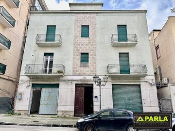 Immobile di 88 m² con 2 locali a Canicattì