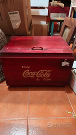 Ghiacciaia anni 60 coca-cola vintage pezzo introva