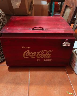 Ghiacciaia anni 60 coca-cola vintage pezzo introva