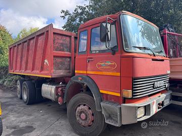 IVECO TURBO 180-26 CASSA SCARABILE