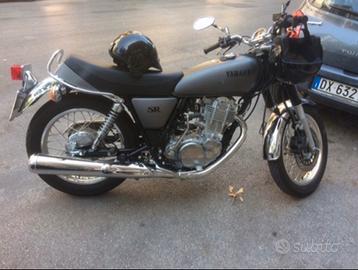 Yamaha SR 400