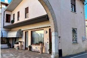 Immobile in asta di 150 m² con 4 locali a Chiuppan