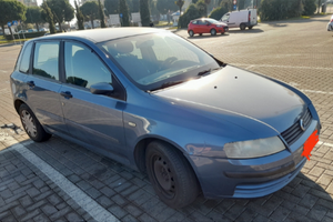 FIAT Stilo 1.6i benzina+GPL l'anno 12/2002