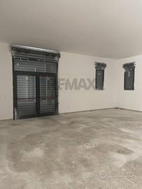 Locale Commerciale - Matera