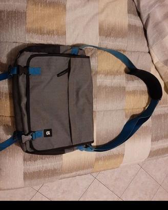 Zaino borsa tracolla eastpck burton