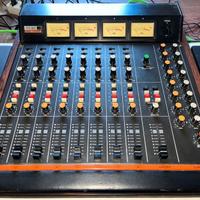 Mixer Teac Tascam Model 3