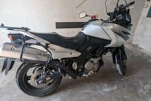 Suzuki V Strom DL 650 - 2005