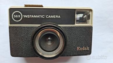 Macchina Kodak istamatic 56mmx 126 con custodia
