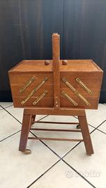 portafili cucito con rotelle vintage