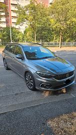 Fiat Tipo SW 1.3 MultiJet 95CV Lounge (2016)