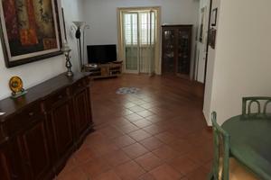 4 vani su due livelli S. Agata li Battiati (CT)