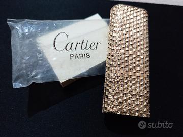 Accendino Cartier in oro 