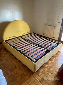 Letto Matrimoniale con Cassettone