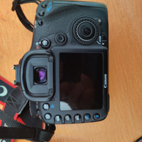 Canon 7D + 3 obiettivi + accessori