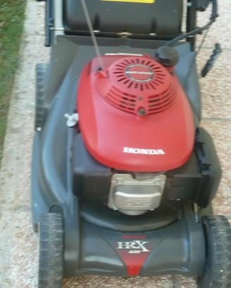 Rasaerba Honda 426 con traino