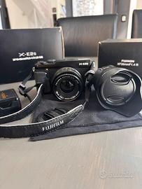 Kit Fujifilm X-E2S (Scatola, Tracolla Pelle, 2 Bat