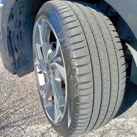 Pirelli 225/40 R18 92Y estivi