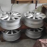 cerchi in lega audi Q3 ecc ...