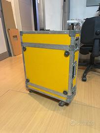 FLiGHT CASE 2 UNiTÀ