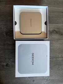 Mini pc geekom A6 Ryzen7 6800h 32gbram ddr51tb ssd