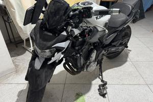 Kawasaki z650 2019 (incidentata)