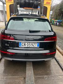 AUDI Q5 35 TDI BUSINESS