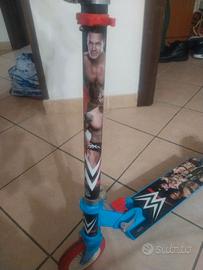 MONOPATTINO WRESTLING MANIA bambino non elettrico