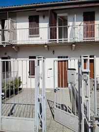 Casa a Schiera Bilocale arredato Termoautonomo