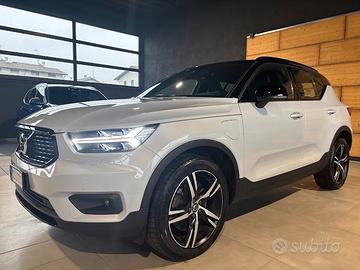 Volvo XC40 T5 Plug-in Hybrid R-design