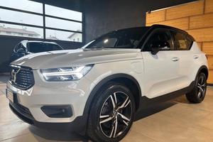 Volvo XC40 T5 Plug-in Hybrid R-design