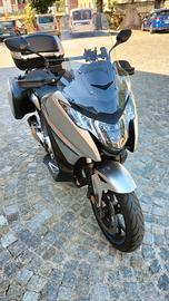 integra 750