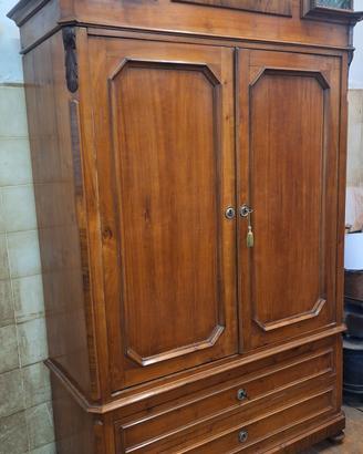Armadio antico smontabile in legno massello