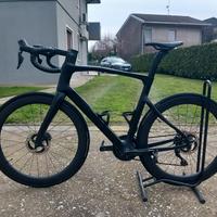 bicicletta pinarello X3