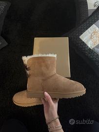 Ugg mini bailey bow